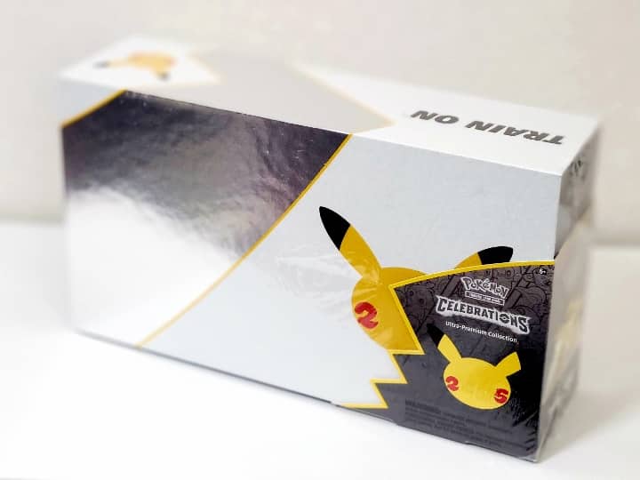 【新品・未開封】ポケモンカード25周年 海外 ウルトラプレミアムコレクション拡張パック×8パック